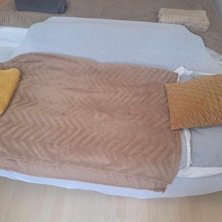 Trendy 2 Room Flat, Next To Corvin Mall Free Huge Garage! Ac,Dishwasher,Washmachine, Smart Tv Budapest Szoba fotó